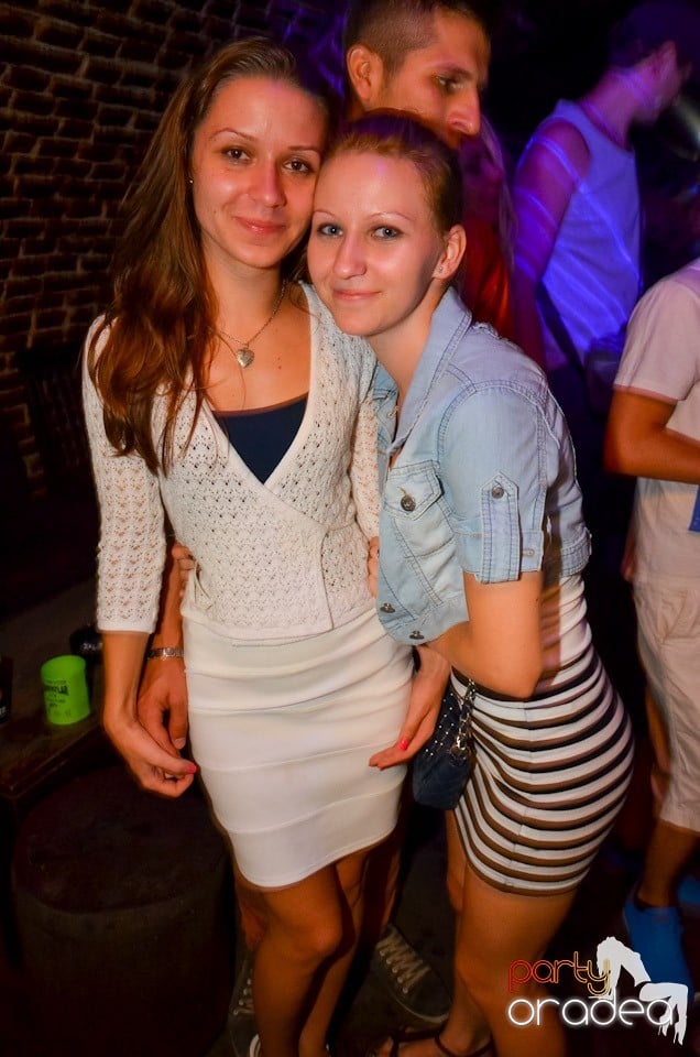 Club Escape nu doarme!, 