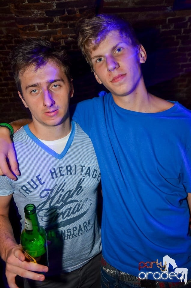 Club Escape nu doarme!, 