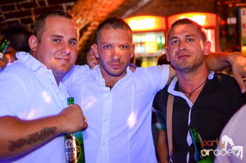 Club Escape nu doarme!, 