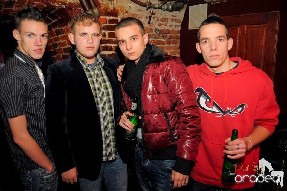 Club Escape prezintă: Green Day, 