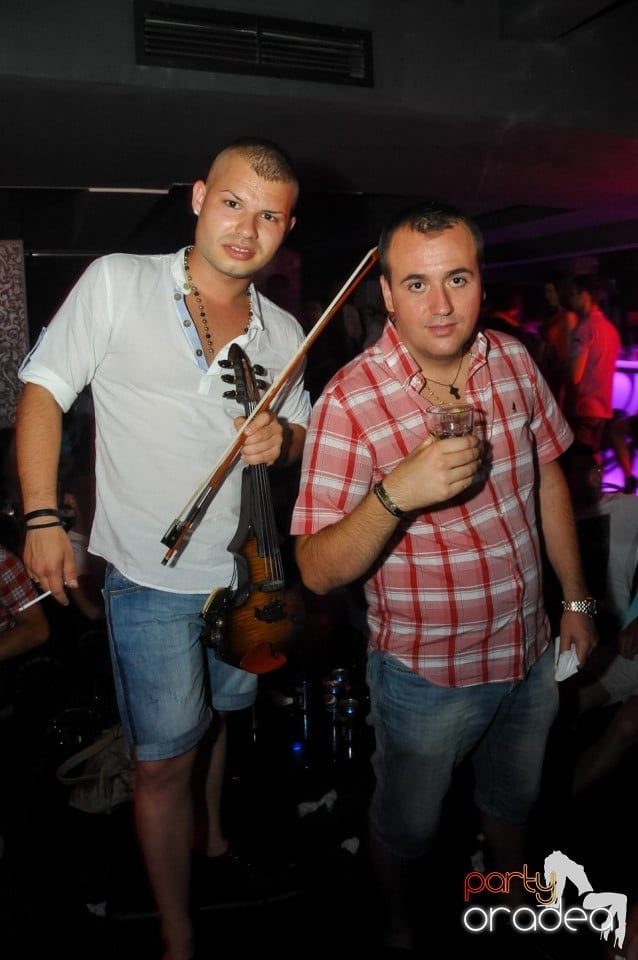 Club Life: Blaga de la Oradea & Speedy Band, 
