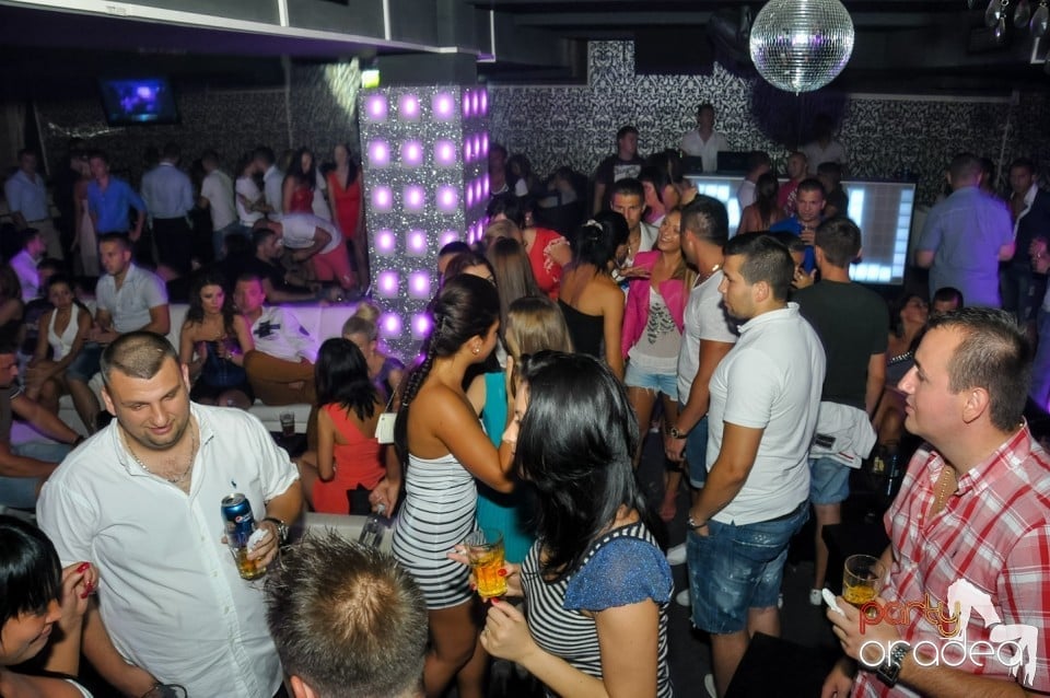 Club Life: Blaga de la Oradea & Speedy Band, 