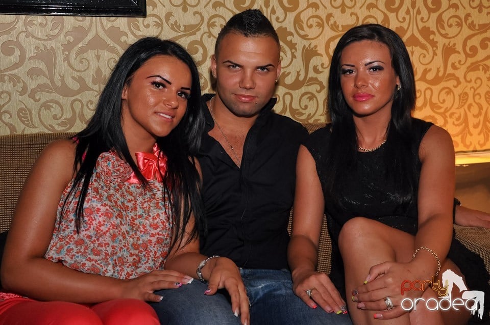 Club Life: Music in the Night, 