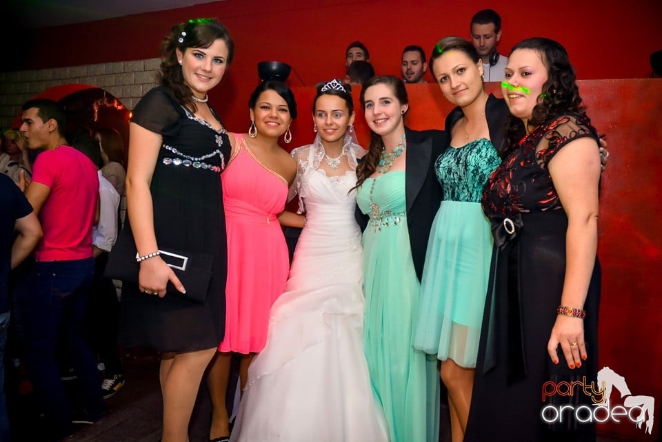 Clubbers Night Party, Royal Party House