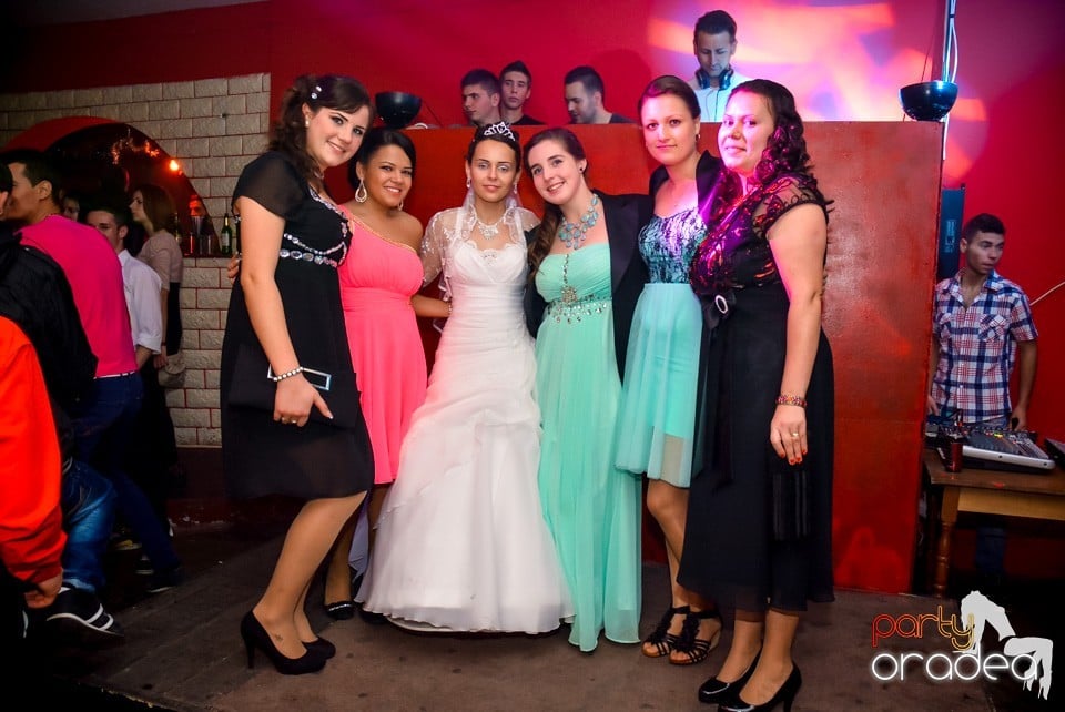 Clubbers Night Party, Royal Party House