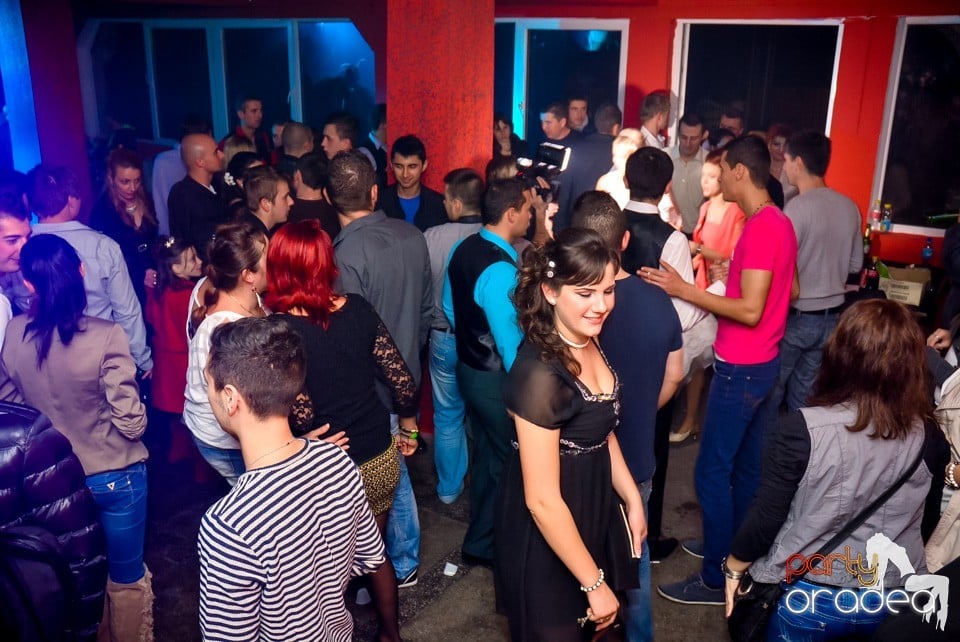 Clubbers Night Party, Royal Party House