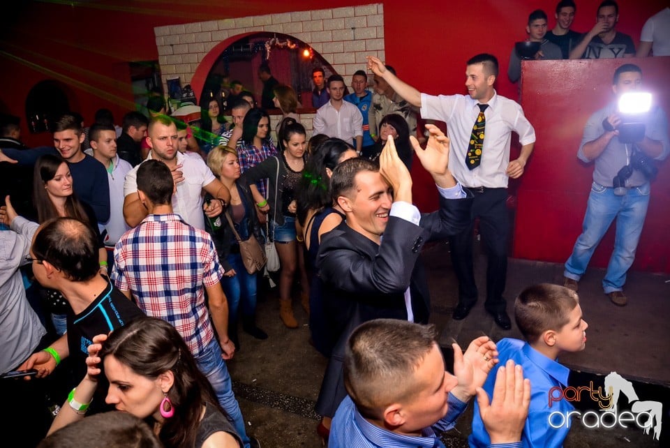 Clubbers Night Party, Royal Party House
