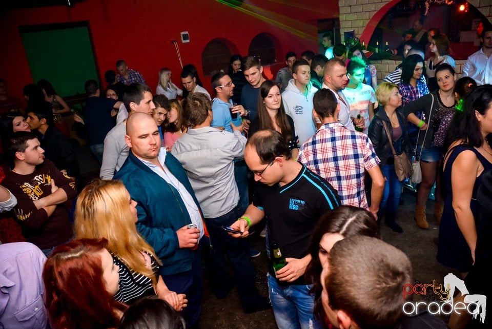 Clubbers Night Party, Royal Party House