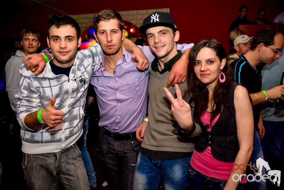 Clubbers Night Party, Royal Party House