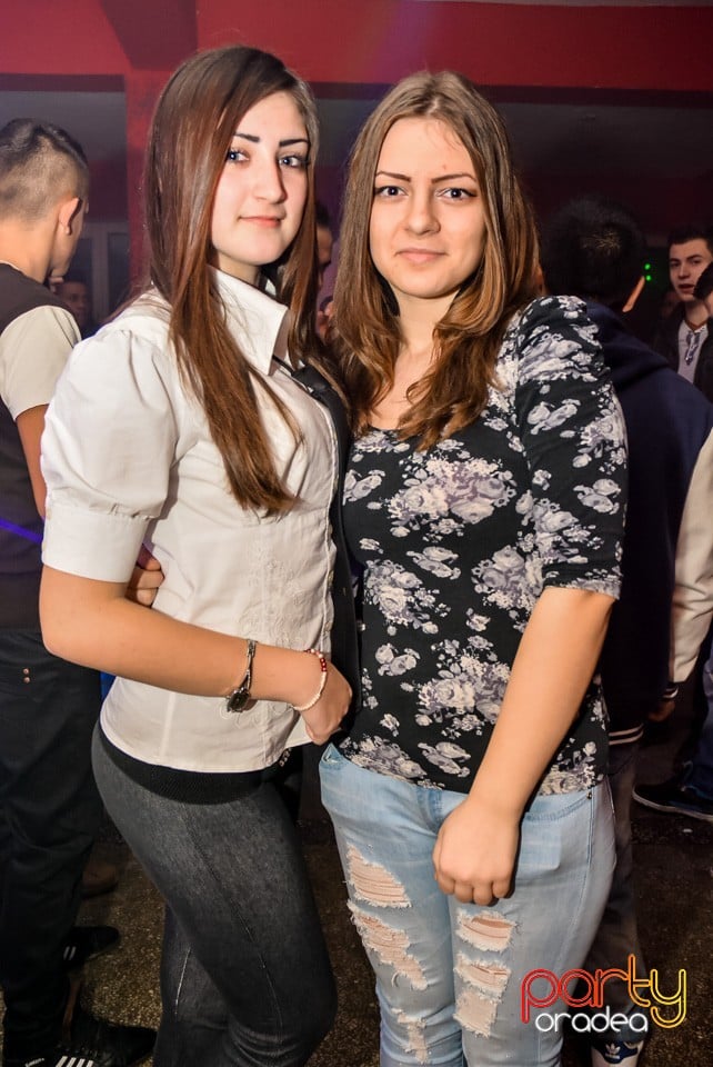 Clubbers Night Party, Royal Party House