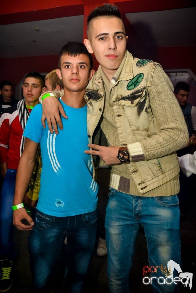 Clubbers Night Party, Royal Party House