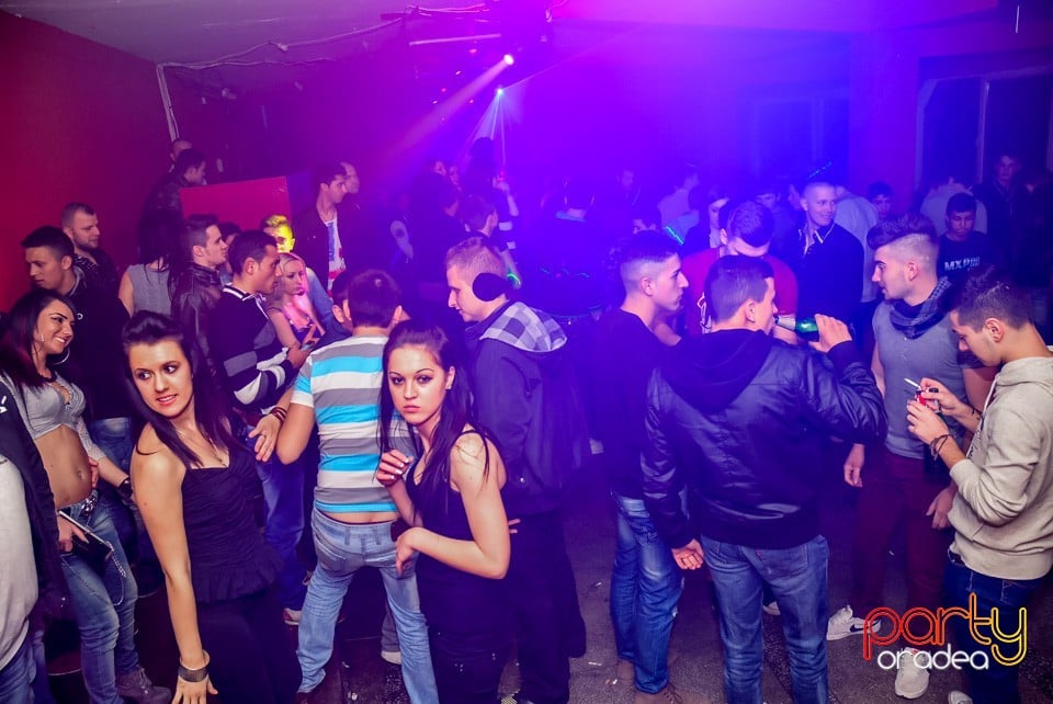 Clubbers Night Party, Royal Party House