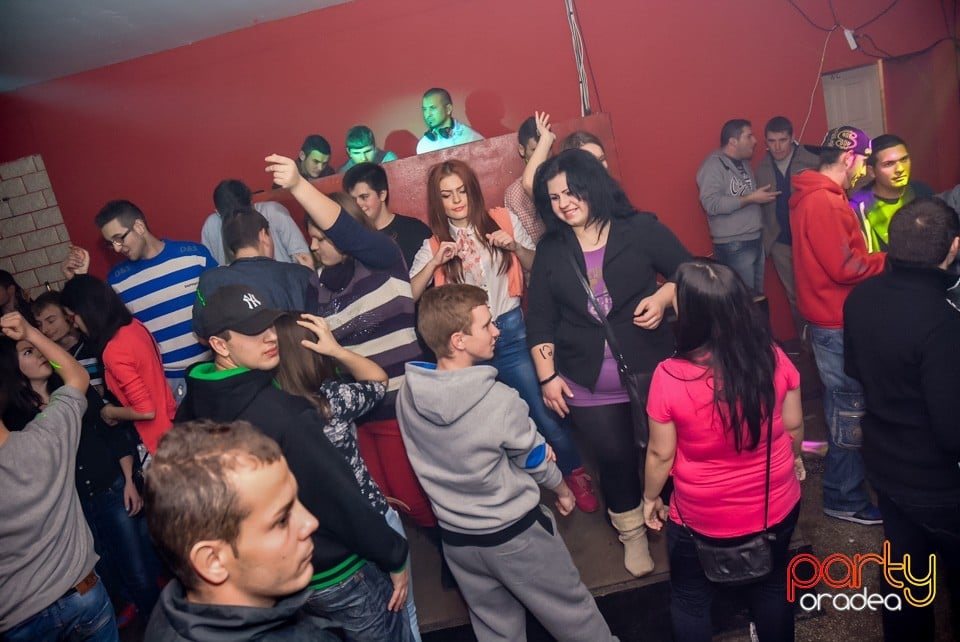 Clubbers Night Party, Royal Party House