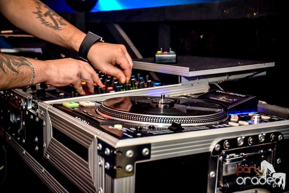 Clubbers Night Party, Royal Party House