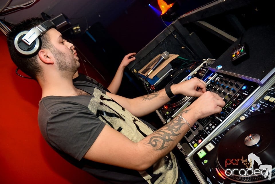 Clubbers Night Party, Royal Party House