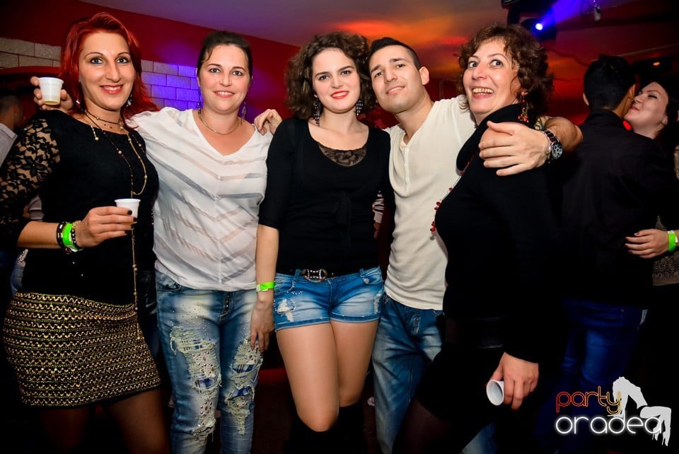 Clubbers Night Party, Royal Party House