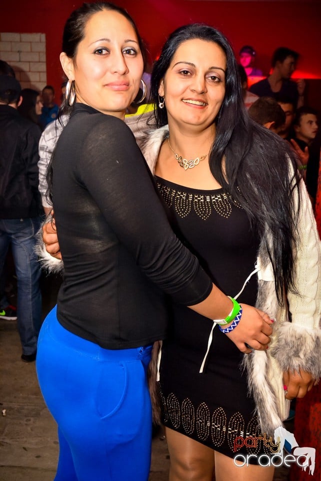 Clubbers Night Party, Royal Party House