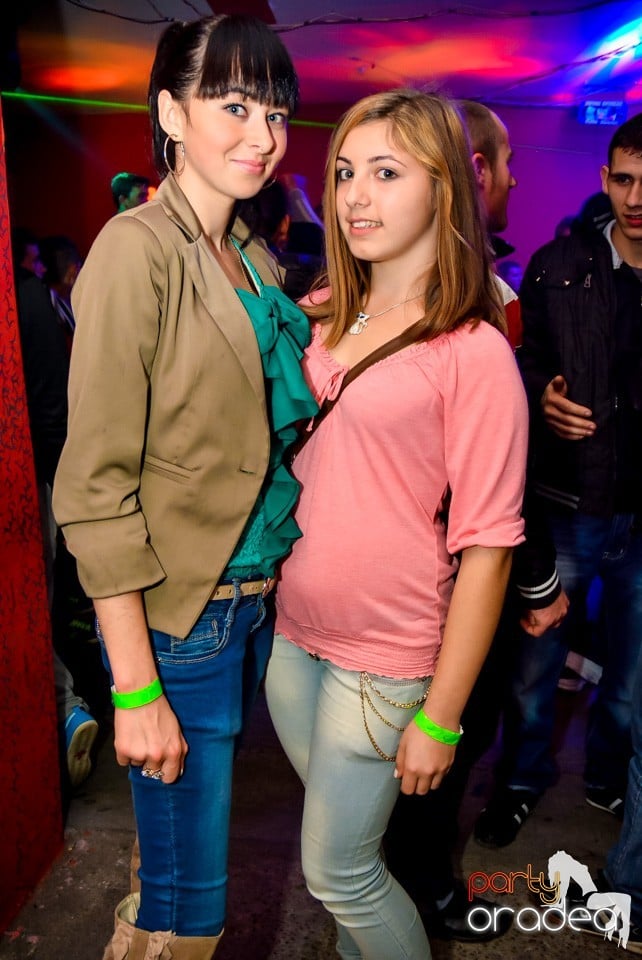 Clubbers Night Party, Royal Party House
