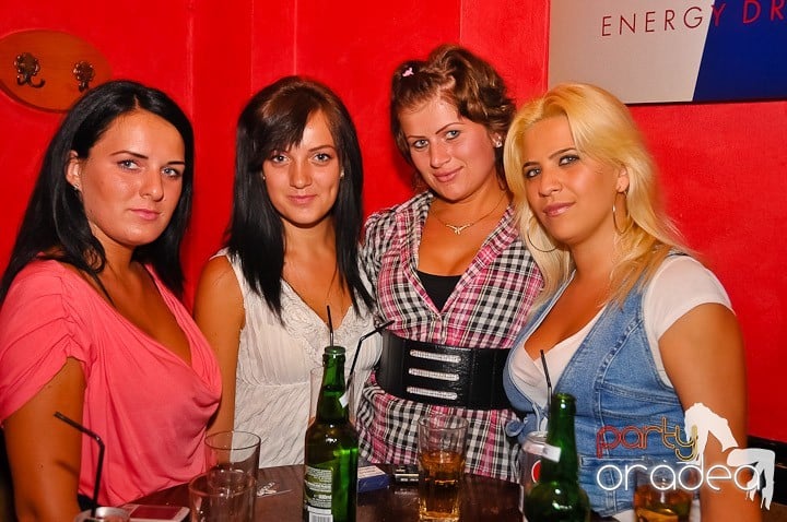 Clubbing în Downtown, 