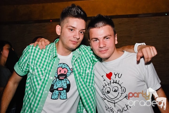 Clubbing în Downtown, 