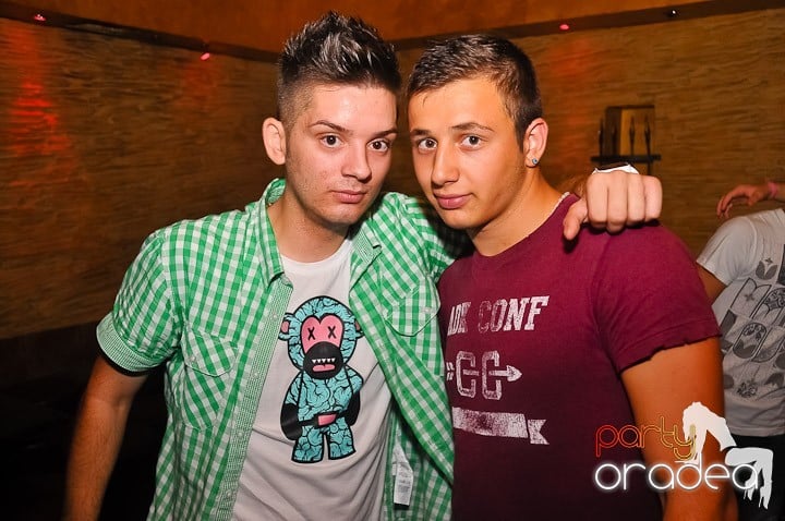 Clubbing în Downtown, 