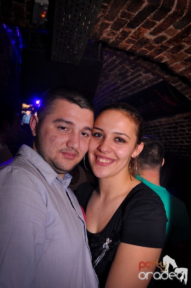 Clubbing în Escape, 