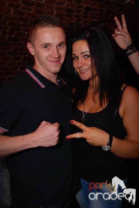 Clubbing în Escape, 