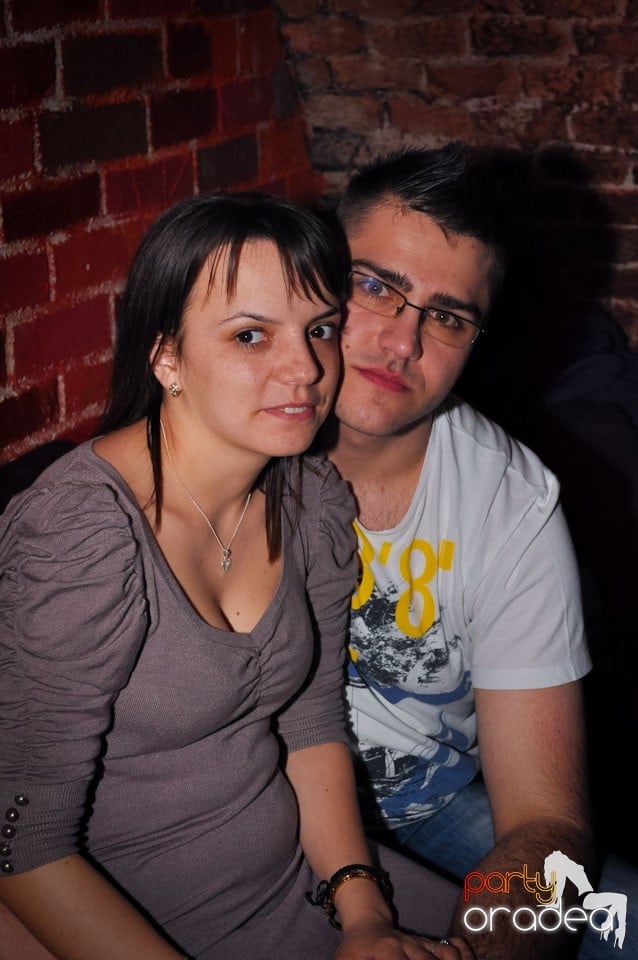 Clubbing în Escape, 