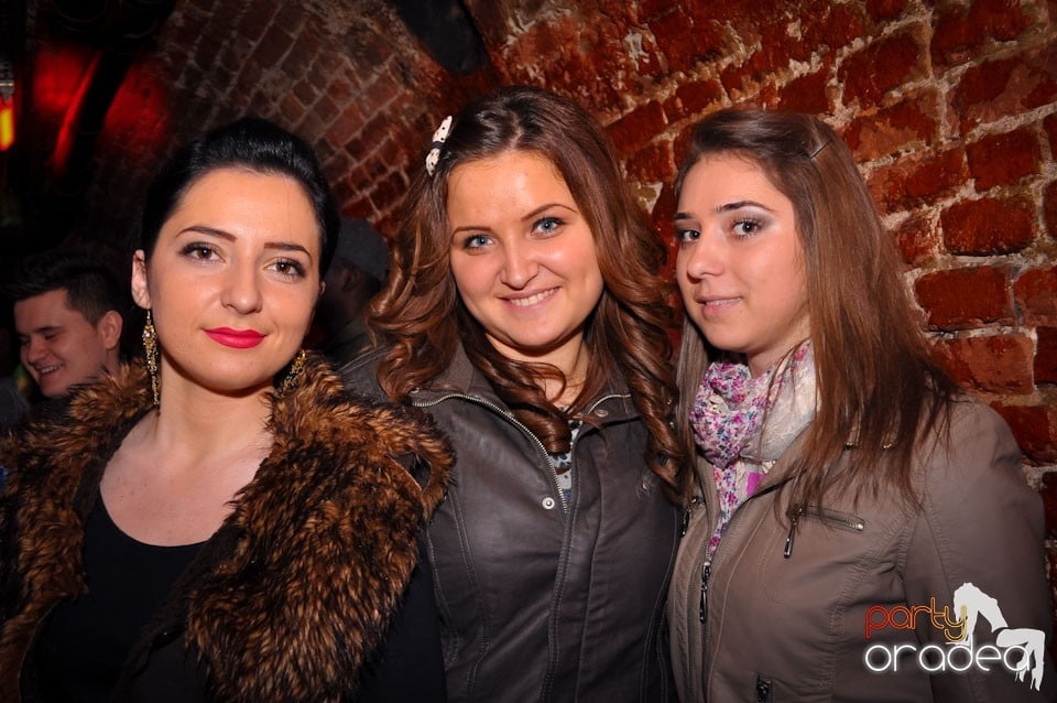 Clubbing în Escape, 