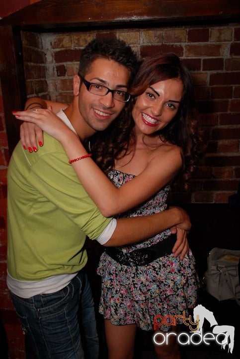 Clubbing în Escape, 