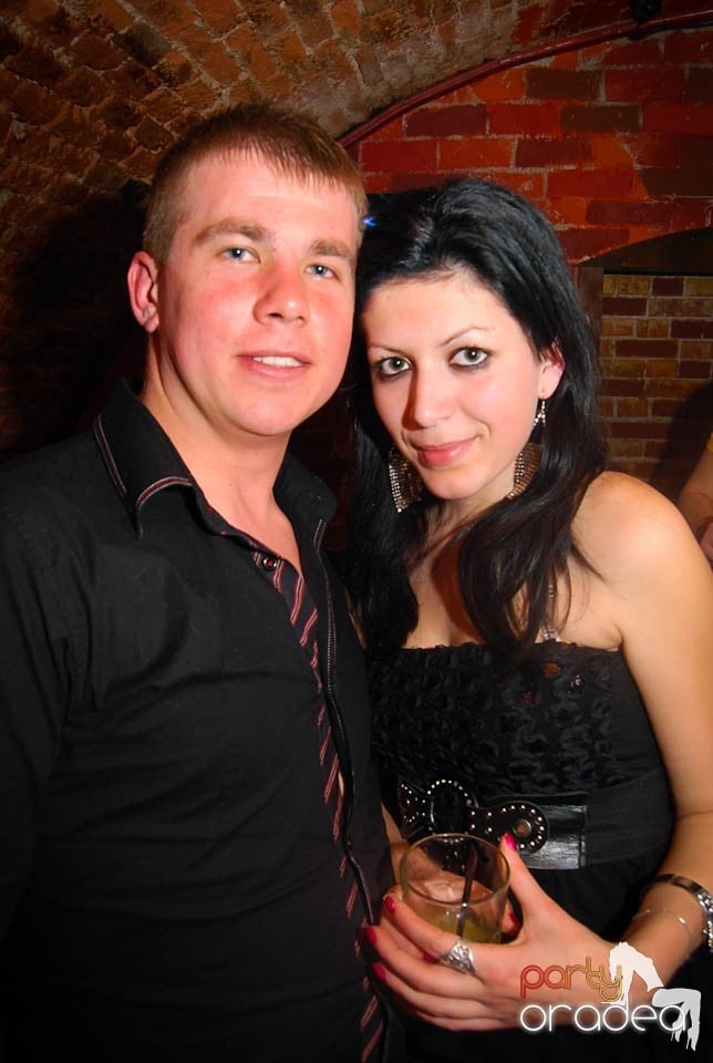 Clubbing în Escape,