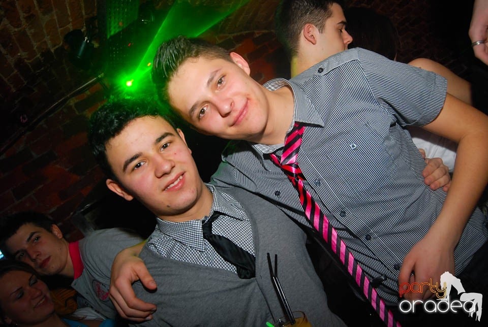 Clubbing în Escape,