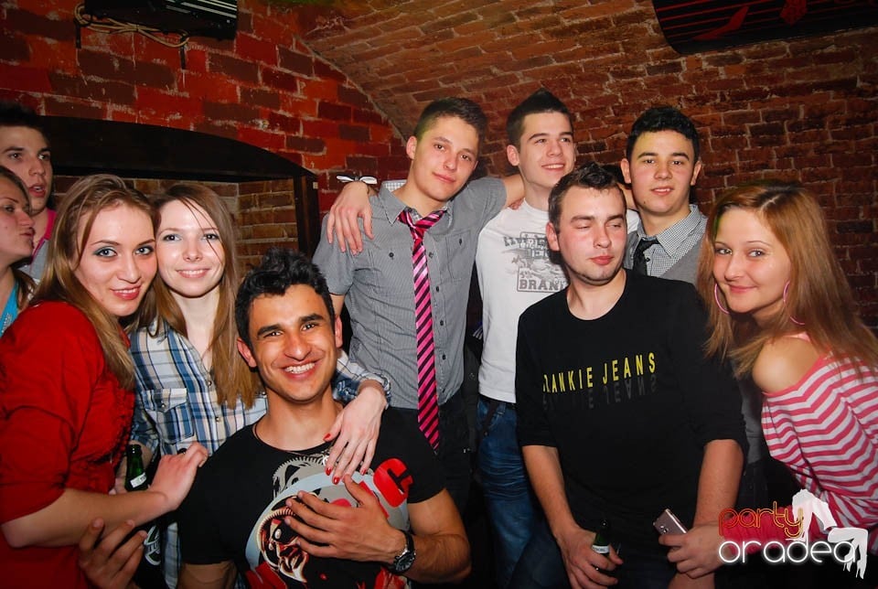 Clubbing în Escape,