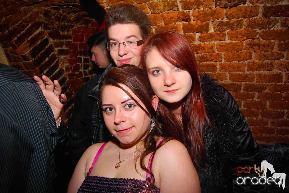 Clubbing în Escape,