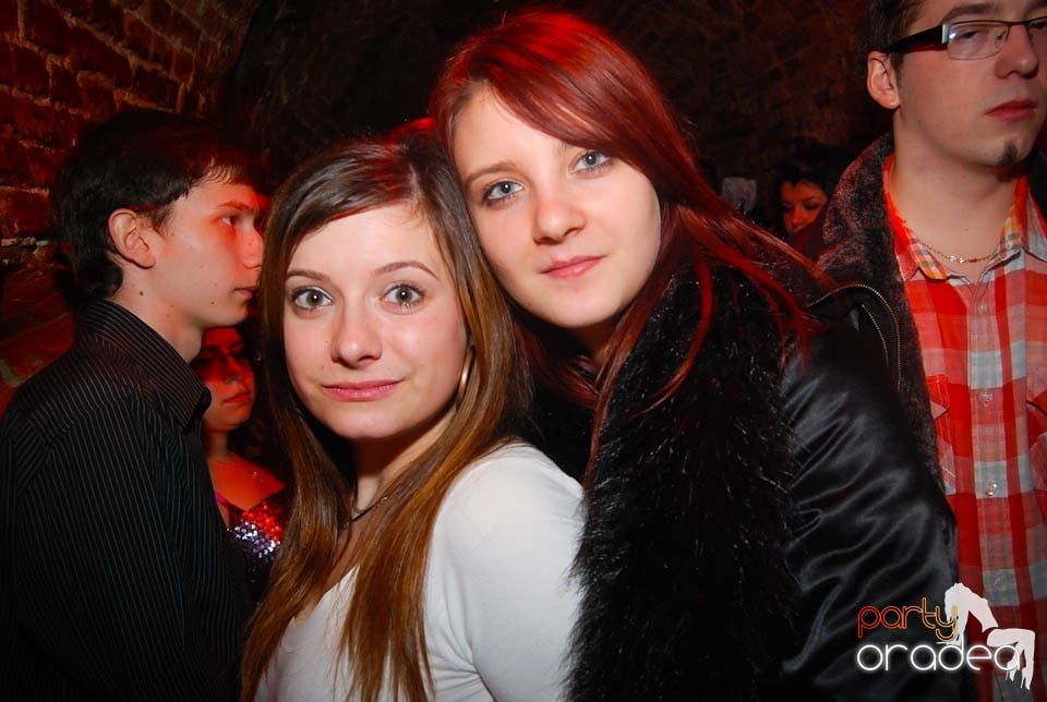 Clubbing în Escape,