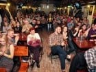 Comedianţii din Showder Klub în Queen's