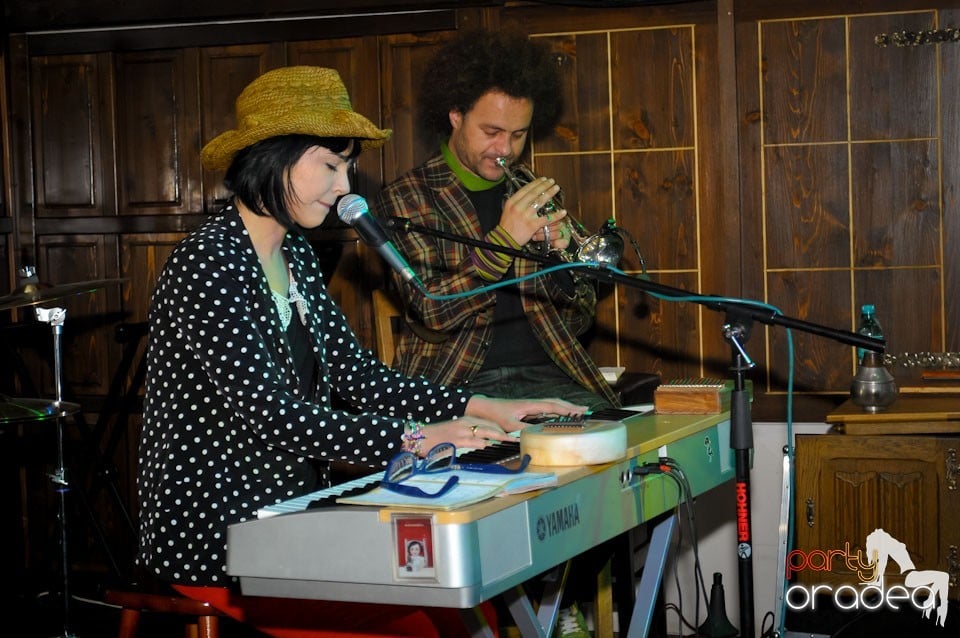Concert Alexandrina Hristov în Queen's, Queen's Music Pub