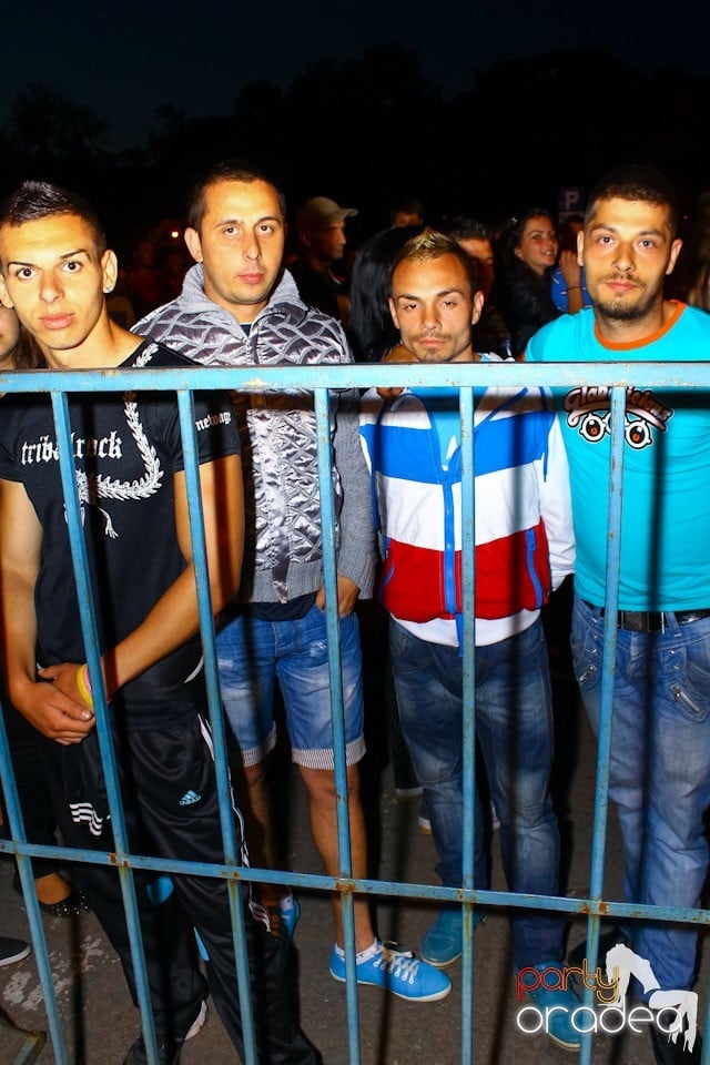 Concert Anda Adam,
