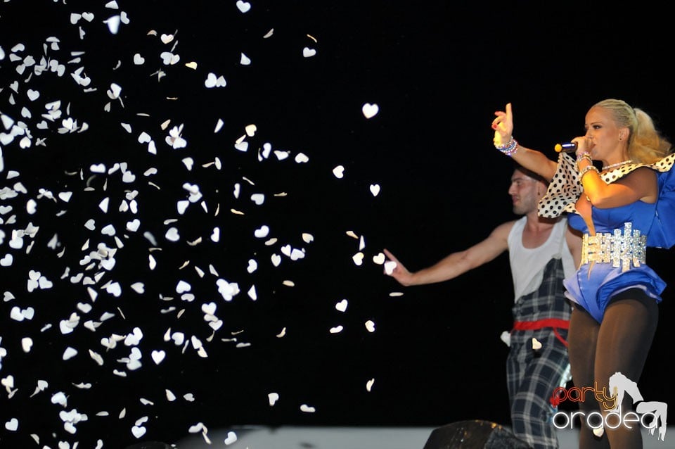 Concert Anda Adam,
