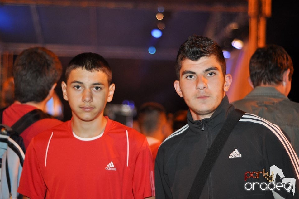 Concert Anda Adam,