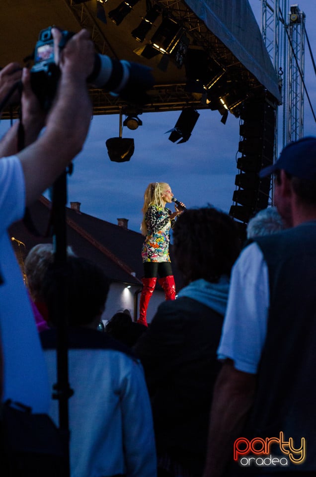 Concert Anna and the Barbies, Cetatea Oradea