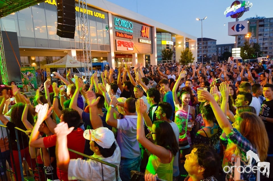 Concert Bere Gratis în Lotus Center, Lotus Center