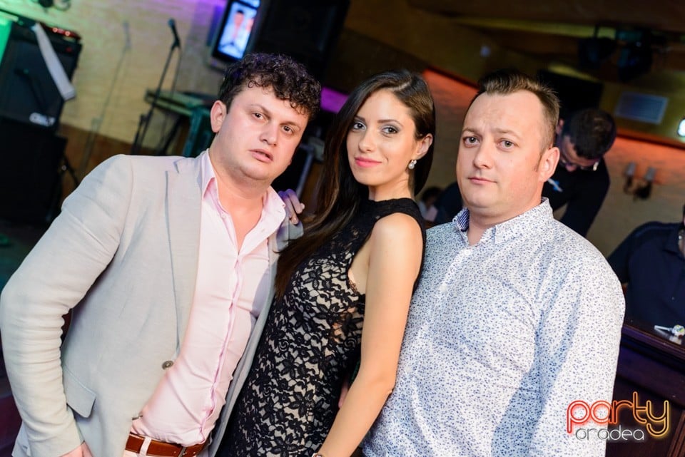 Concert caritabil - Bogdan Vlădău & Band, Downtown Paparazzi