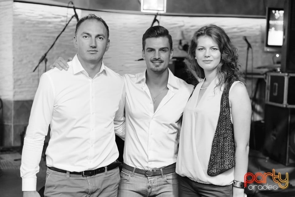 Concert caritabil - Bogdan Vlădău & Band, Downtown Paparazzi