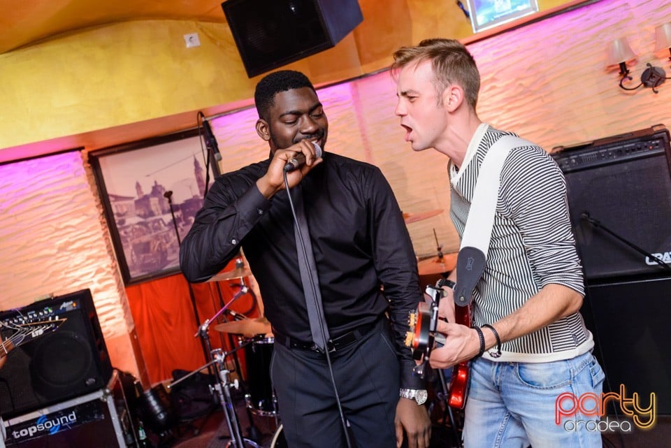 Concert caritabil - Bogdan Vlădău & Band, Downtown Paparazzi