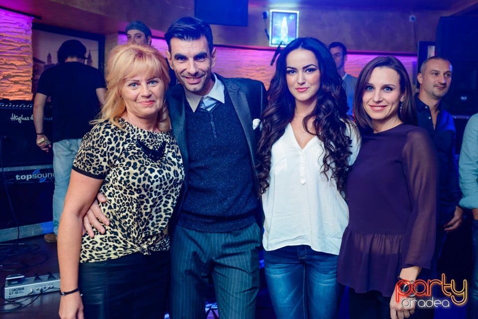Concert caritabil - Bogdan Vlădău & Band, Downtown Paparazzi