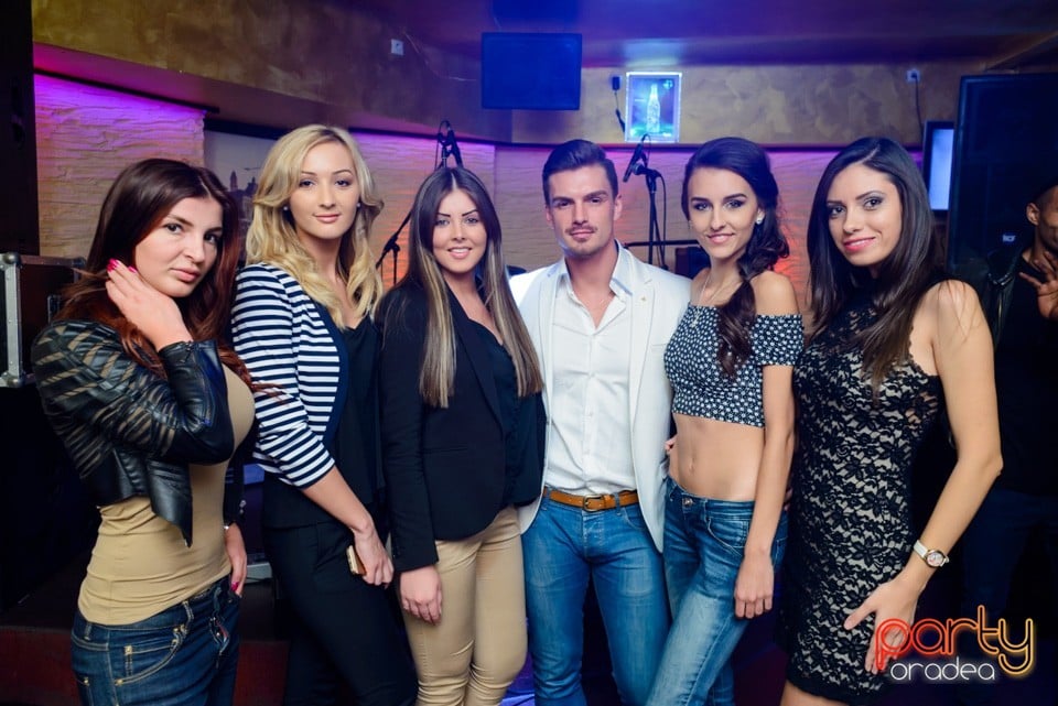 Concert caritabil - Bogdan Vlădău & Band, Downtown Paparazzi