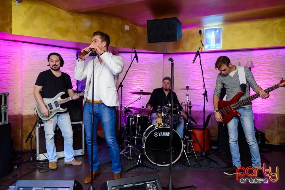 Concert caritabil - Bogdan Vlădău & Band, Downtown Paparazzi