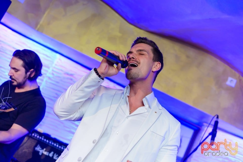 Concert caritabil - Bogdan Vlădău & Band, Downtown Paparazzi