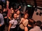 Concert Compact în Queen's Music Pub